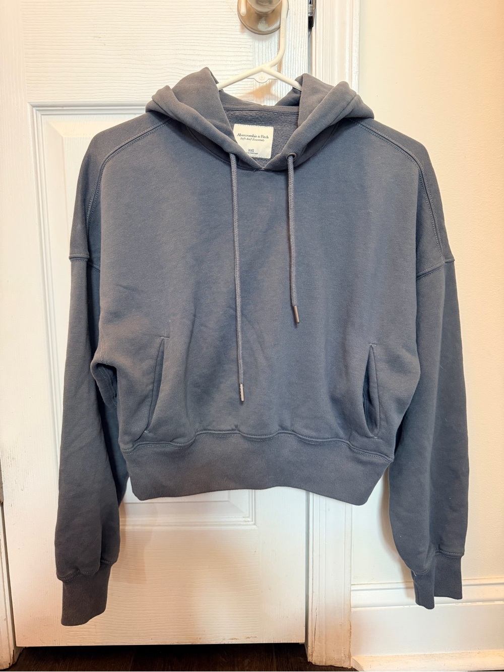 Abercrombie & Fitch womens charcoal grey Cropped Hoodie